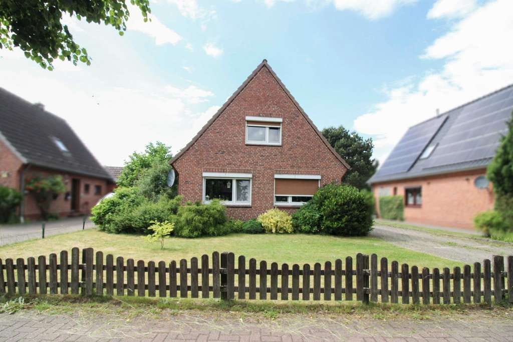 Immobilie in Horst - Kapitalanlage mit Entwicklungspotenzial auf großzügigem Grundstück in Horst - Bild 5