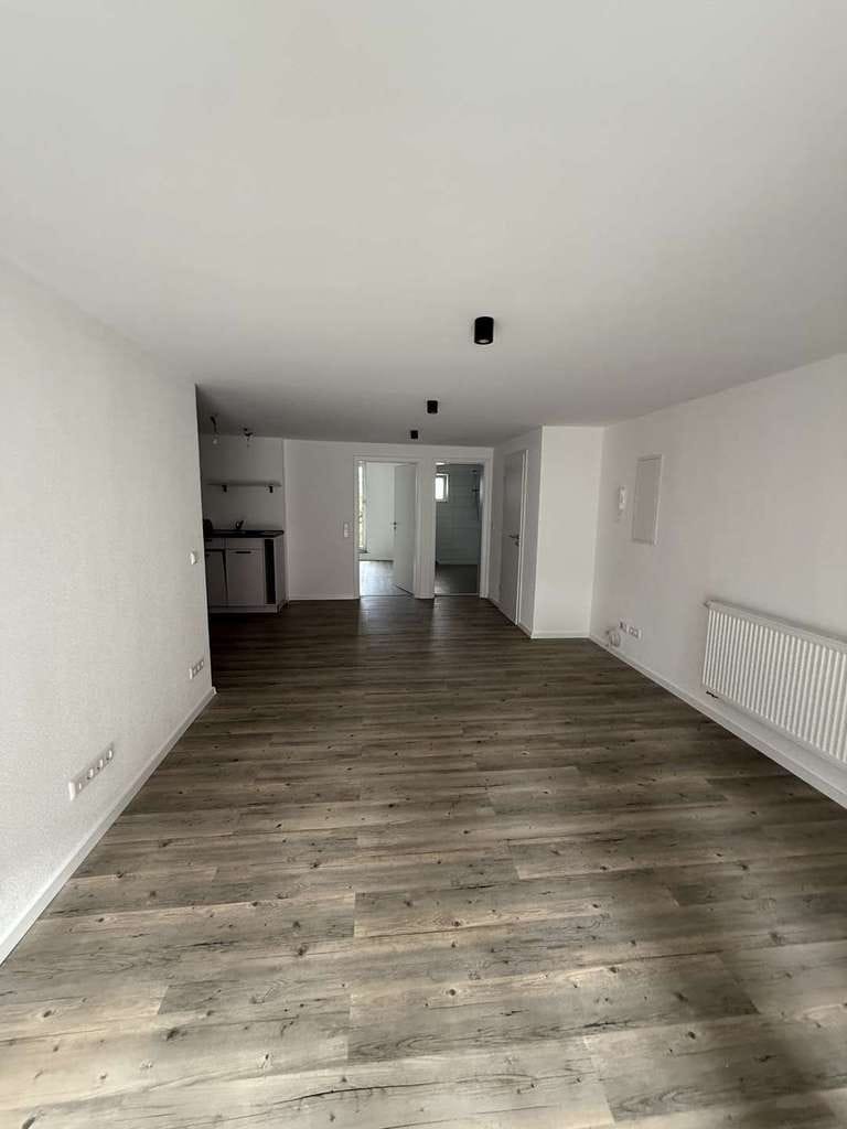 Immobilie in Bretzfeld - Attraktives 5-Familienhaus in zentraler Lage von Bretzfeld – Ausbaupotenzial auf bis zu 7 Einheiten - Bild 4
