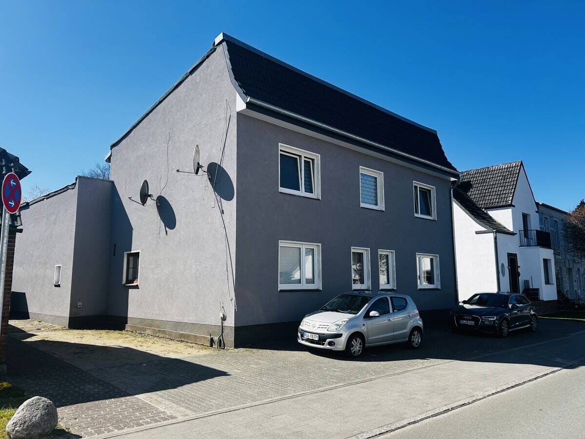 Immobilie in Borgdorf-Seedorf - Zweifamilienhaus als Kapitalanlage - Bild 1