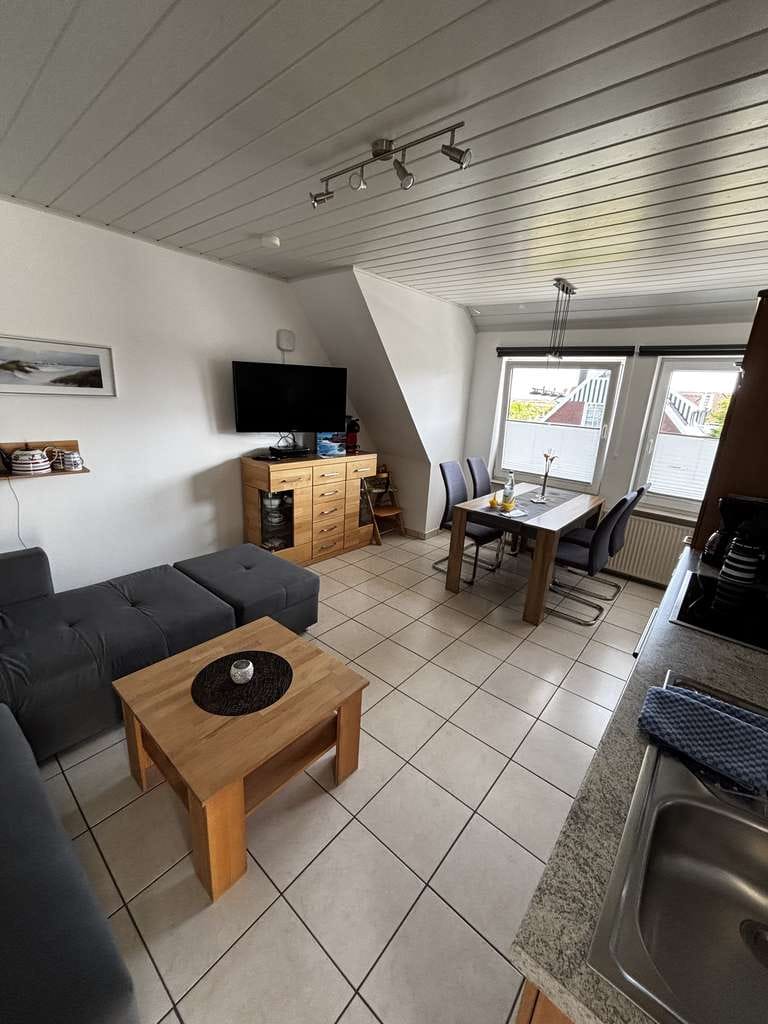 Immobilie in Langeoog - Wunderschöne Dachgeschosswohnung - mit grosser Dachterrasse - Bild 0