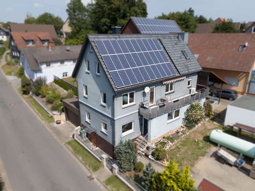Immobilie in Bad Rodach - PREIS GESENKT! Einfamilienhaus mit Garten, umfangreich saniert, sofort bezugsfähig! - Bild 1