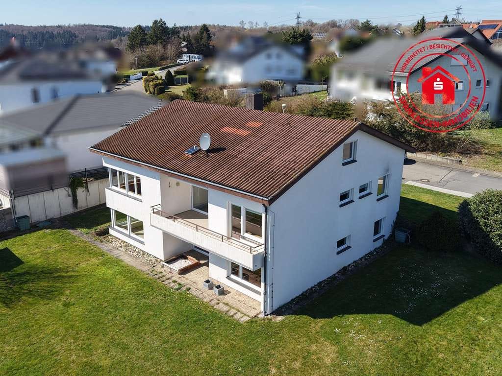 Immobilie in Hardheim - Großzügiges Einfamilienhaus mit Einliegerwohnung in bevorzugter Wohnlage von Hardheim - Bild 0