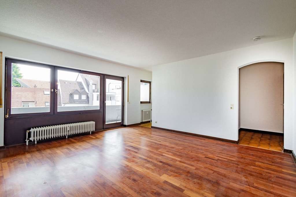 Immobilie in Emmendingen - Gemütliche 1-Zimmer-Wohnung mit großem Balkon in zentraler und ruhiger Lage von Emmendingen - Bild 0