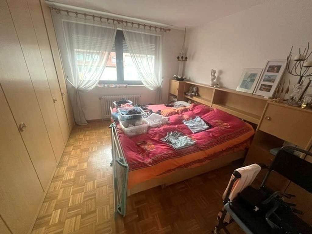 Immobilie in Denkendorf - Denkendorf: Gepflegte 3,5-Zimmer Wohnung mit Balkon - Bild 2