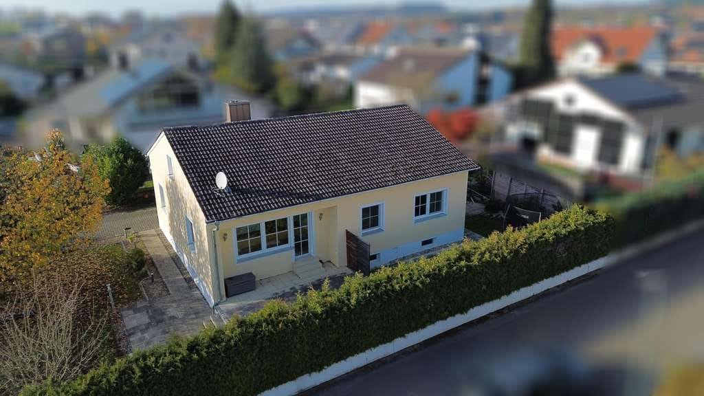 Immobilie in Wettstetten - Laufend modernisiertes Einfamilienhaus in ruhiger Lage!  - Bild 0