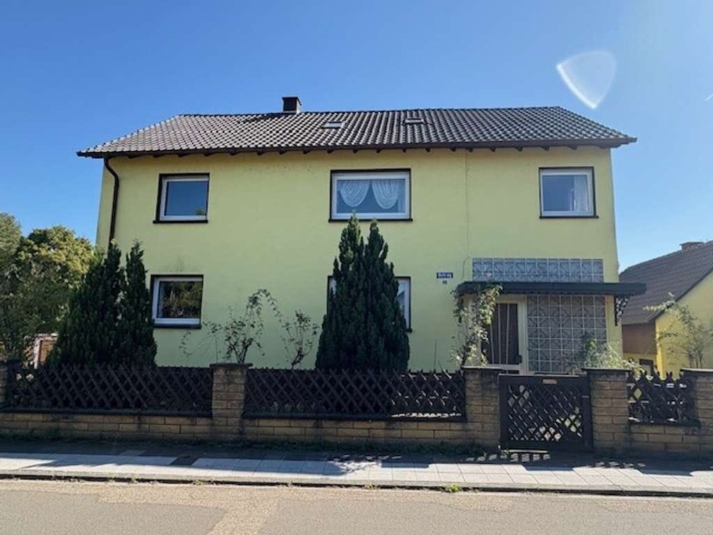 Immobilie in Bobenheim-Roxheim - Mehrgenerationenhaus mit viel Potenzial in ruhiger Lage - Bild 3