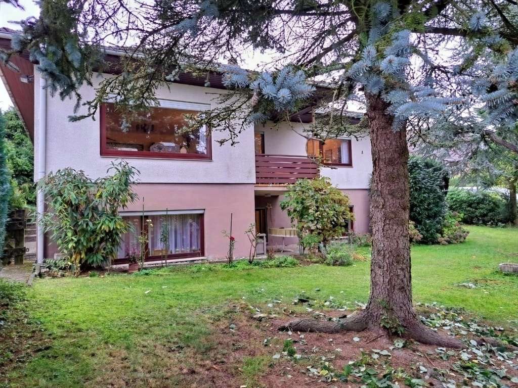 Immobilie in Ehlscheid - EFH mit wunderschönem Garten + Garage + moderne ELW in Ehlscheid  - Bild 0