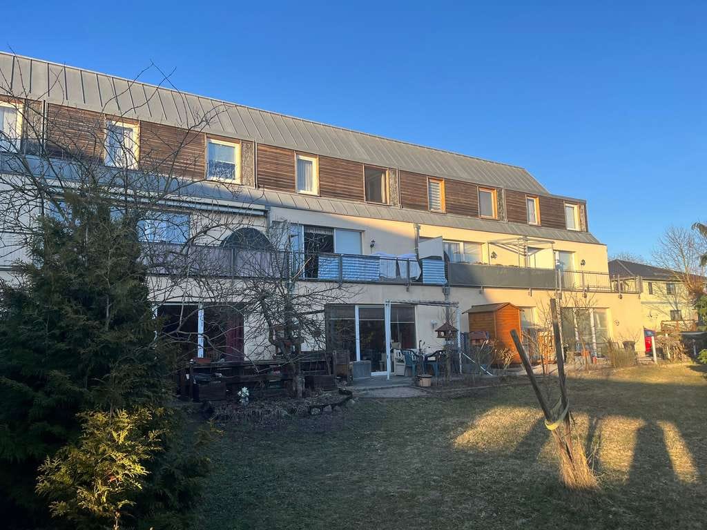 Immobilie in Rehfelde - Sofort verfügbar: Erdgeschosswohnung mit Terrasse nahe Strausberg - Bild 1