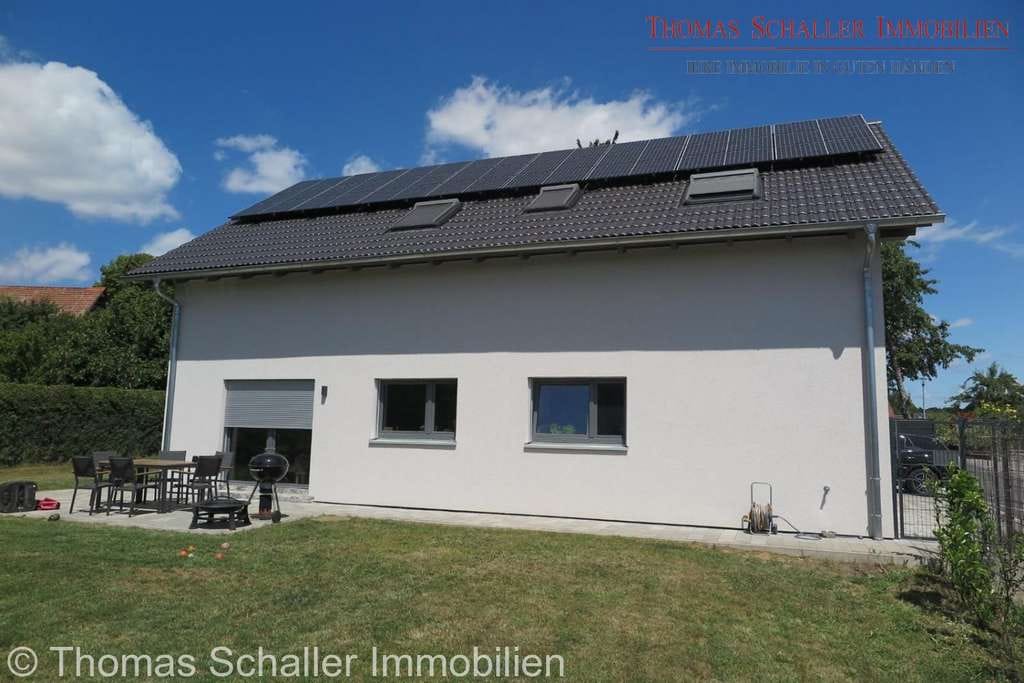 Immobilie in Happurg - Moderne Eleganz trifft Energieeffizienz – Kampa KfW 40+ EFH mit Photovoltaik und Luxusausstattung - Bild 4