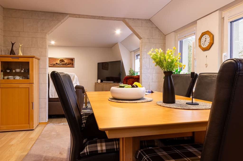 Immobilie in Löchgau - MAISONETTE XL - Großzügige 6-Zimmer-Maisonette mit Premiumküche in Löchgau - Bild 2