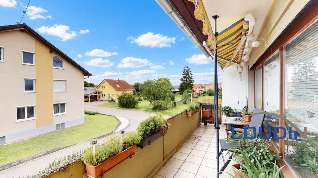 Immobilie in Endingen - Großzügige 3,5-Zimmerwohnung mit eigenem Garten. - Bild 1