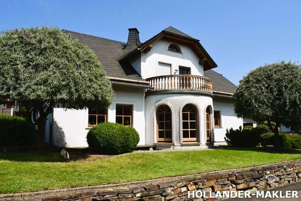 Immobilie in Blankenrath - Großzügiges freistehendes Einfamilienhaus in Blankenrath - Bild 3