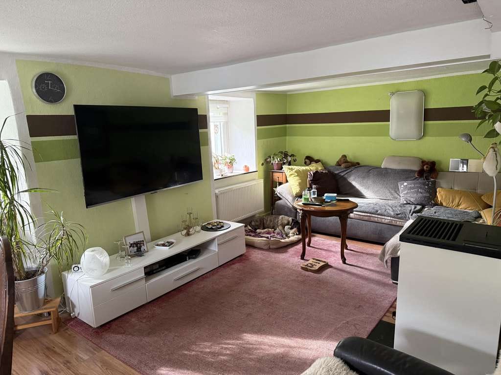 Immobilie in Üdersdorf - Teilweise renoviertes Einfamilienhaus mit Garage in Üdersdorf-Trittscheid - Bild 2