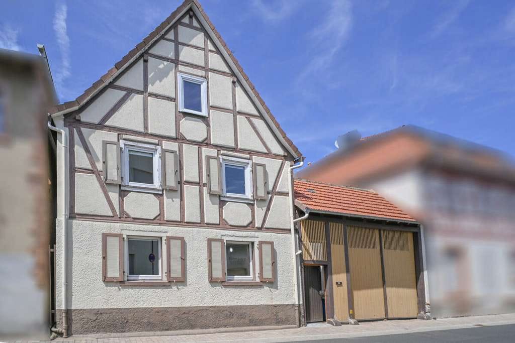 Immobilie in Schaafheim - DIETZ: Modernisiertes Fachwerkhaus mit Nebengebäude - PV mit Speicher - in Schaafheim OT Mosbach! - Bild 1
