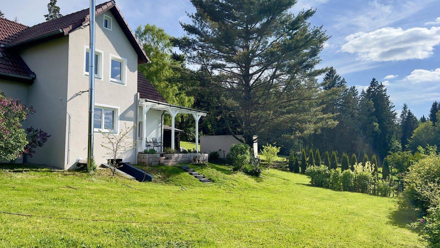Immobilie in Grafengehaig - Alleinlage ! Schönes Einfamilienhaus mit Weitblick - Bild 2