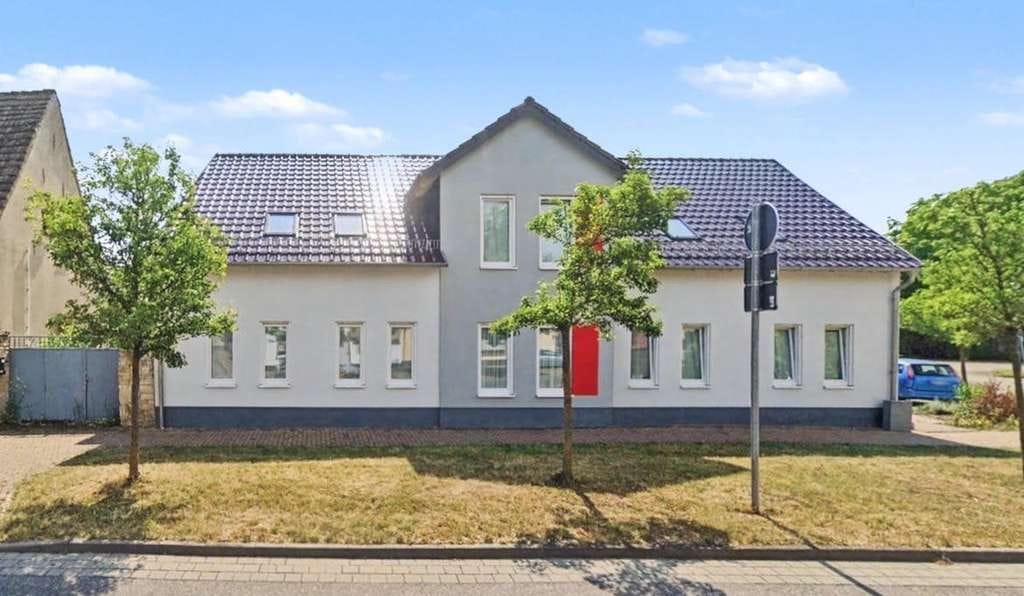 Immobilie in Gleina - Viel Platz für große Familien, Hobbys und individuelle Wohnträume - Einfamilienhaus in Gleina - Bild 0
