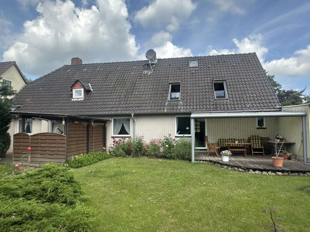 Immobilie in Meine - Alte Schönheit sucht neue Liebe I Doppelhaushälfte mit 2 Wohneinheiten und interessantem Grundstück - Bild 3