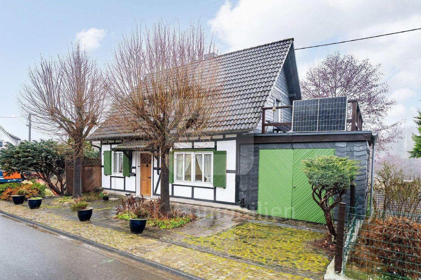 Immobilie in Morsbach - Gemütliches Einfamilienhaus in ruhiger Lage! - Bild 2