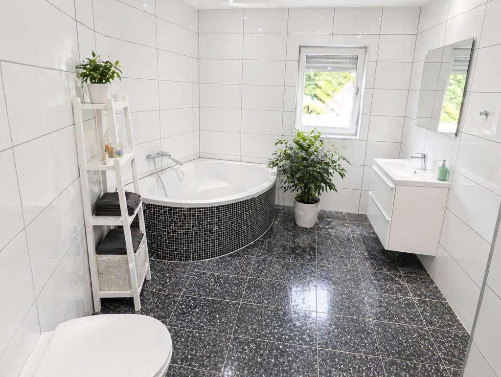 Immobilie in Herdorf - Modernes und saniertes Einfamilienhaus. Einziehen und Wohlfühlen: Ihr neues Zuhause erwartet Sie!* - Bild 3