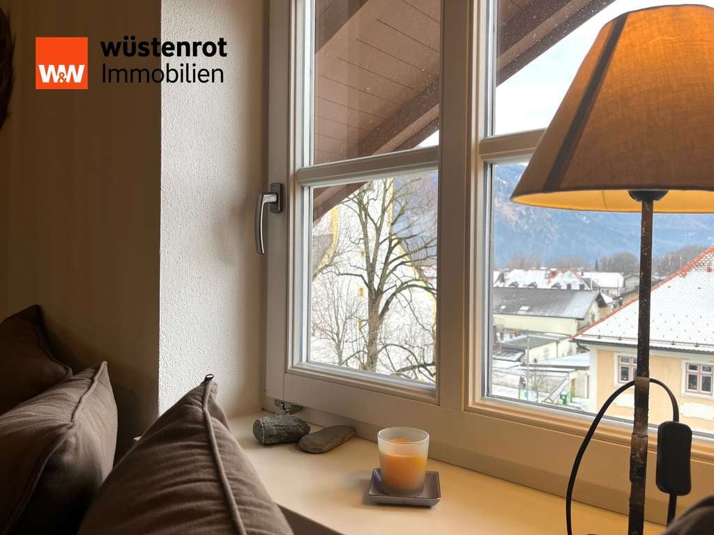 Immobilie in Grassau - Dachgeschosswohnung Ensamble - 159  m² -unverbaubarer  Ausblick im Ortskern von Grassau zu verkaufen - Bild 0