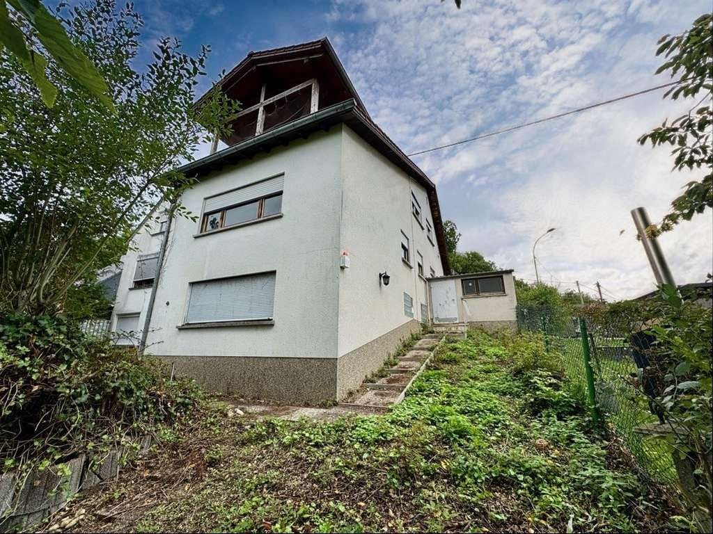 Immobilie in Neunkirchen - Mehrgenerationenhaus mit Potential - Bild 2