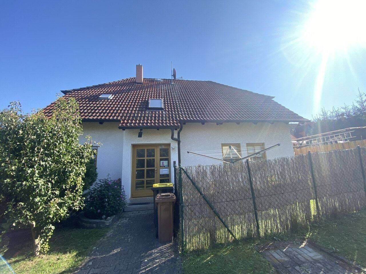 Immobilie in Amt Wachsenburg - ***freistehendes Zweifamilienhaus mit Einliegerwohnung zwischen Erfurt und Arnstadt*** - Bild 3