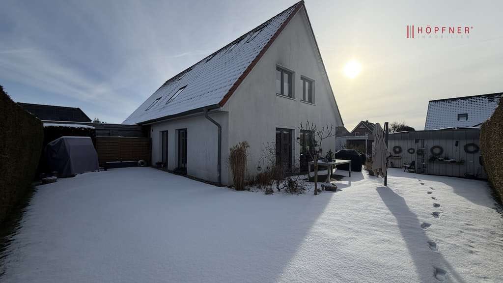 Immobilie in Bönebüttel - Stilvolles Wohnen in Bönebüttel – moderne Doppelhaushälfte mit Komfort - Bild 1