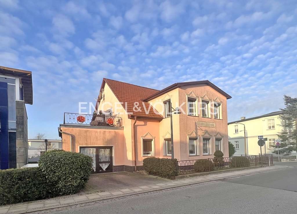 Immobilie in Heringsdorf - Zweifamilienhaus in strandnaher und beliebter Lage von Seebad Ahlbeck - Bild 2