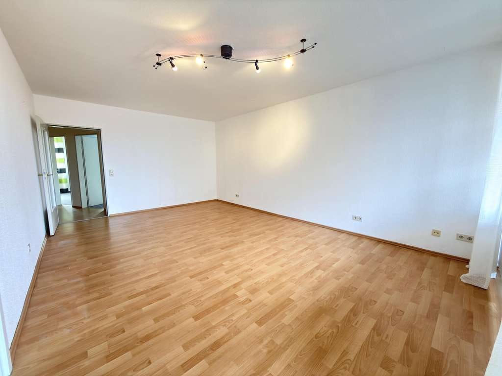 Immobilie in Westerstede - Bezugsfreie 3-Zimmer Wohnung in der Westersteder Innenstadt - alles fußläufig erreichbar - Bild 2