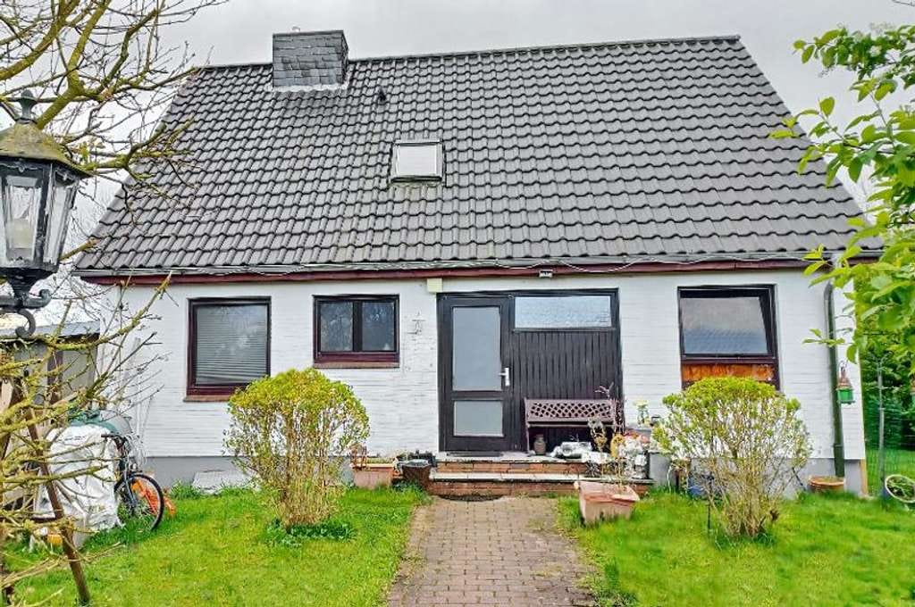 Immobilie in Hartenholm - ! ! ! P R E I S R E D U Z I E R U N G ! ! ! Grundbuch statt Sparbuch !!! - Bild 1