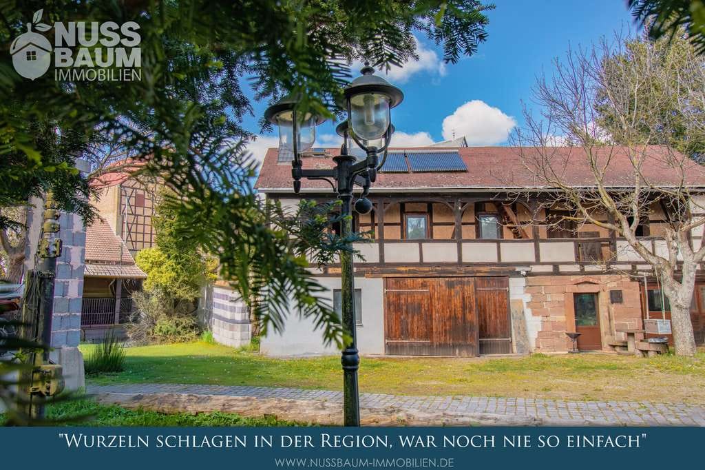 Immobilie in Uhlstädt-Kirchhasel - Großzügiges Anwesen mit Hofcharakter und über 31.000 m² Land- und Waldflächen | Kolkwitz - Bild 0
