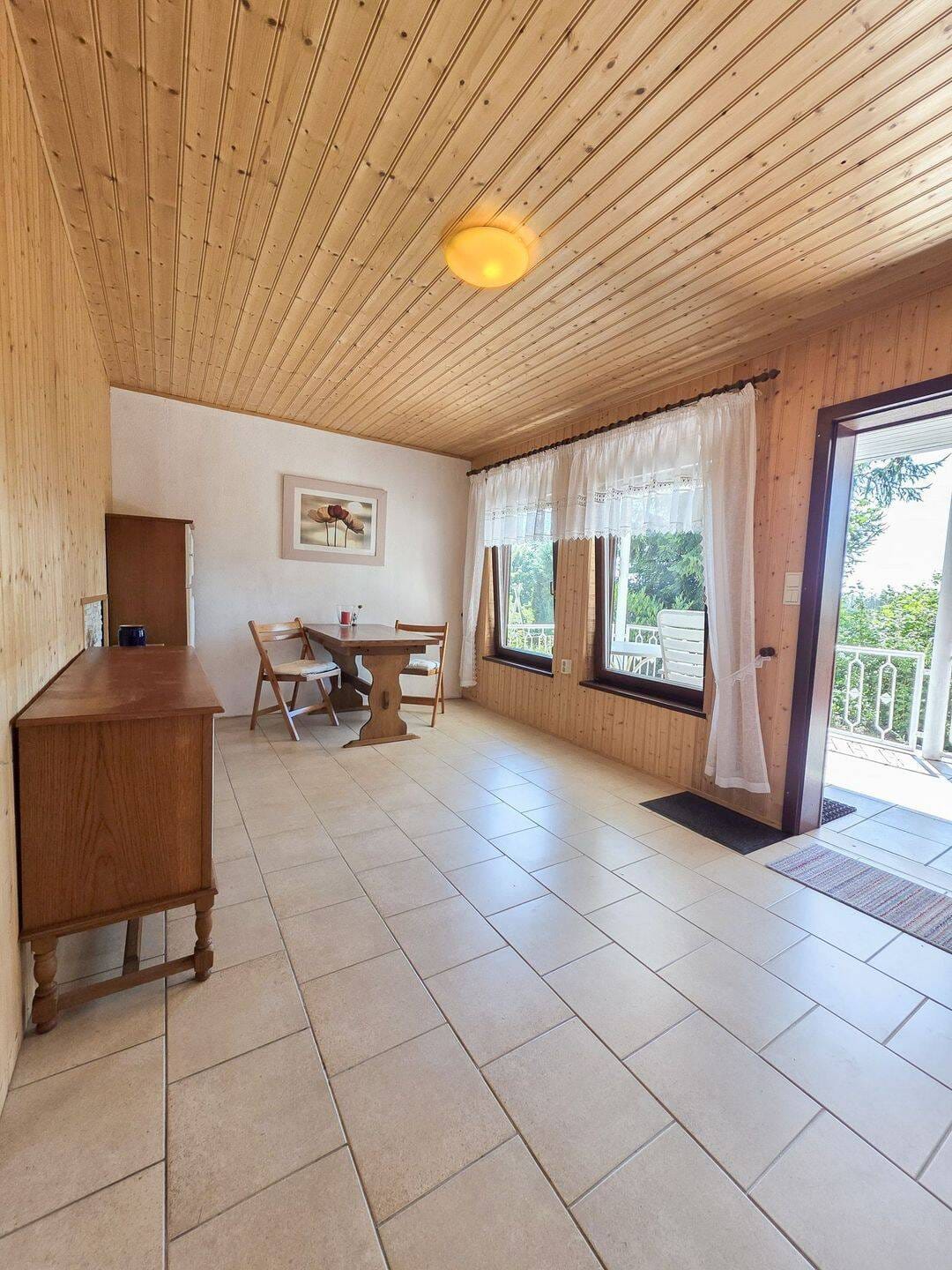 Immobilie in Eisfeld - Freizeitgrundstück mit Bungalow - Bild 2