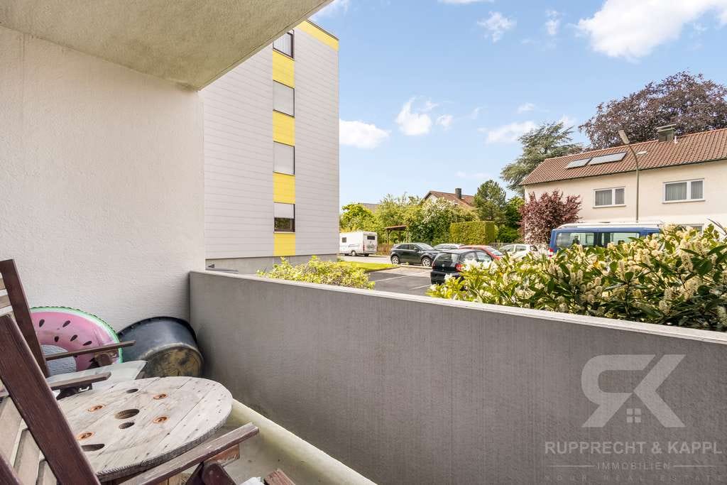 Immobilie in Weiden in der Oberpfalz - Attraktive Kapitalanlage in ruhiger Lage: Vermietete 1-Zimmer-Wohnung mit Balkon und Stellplatz - Bild 3