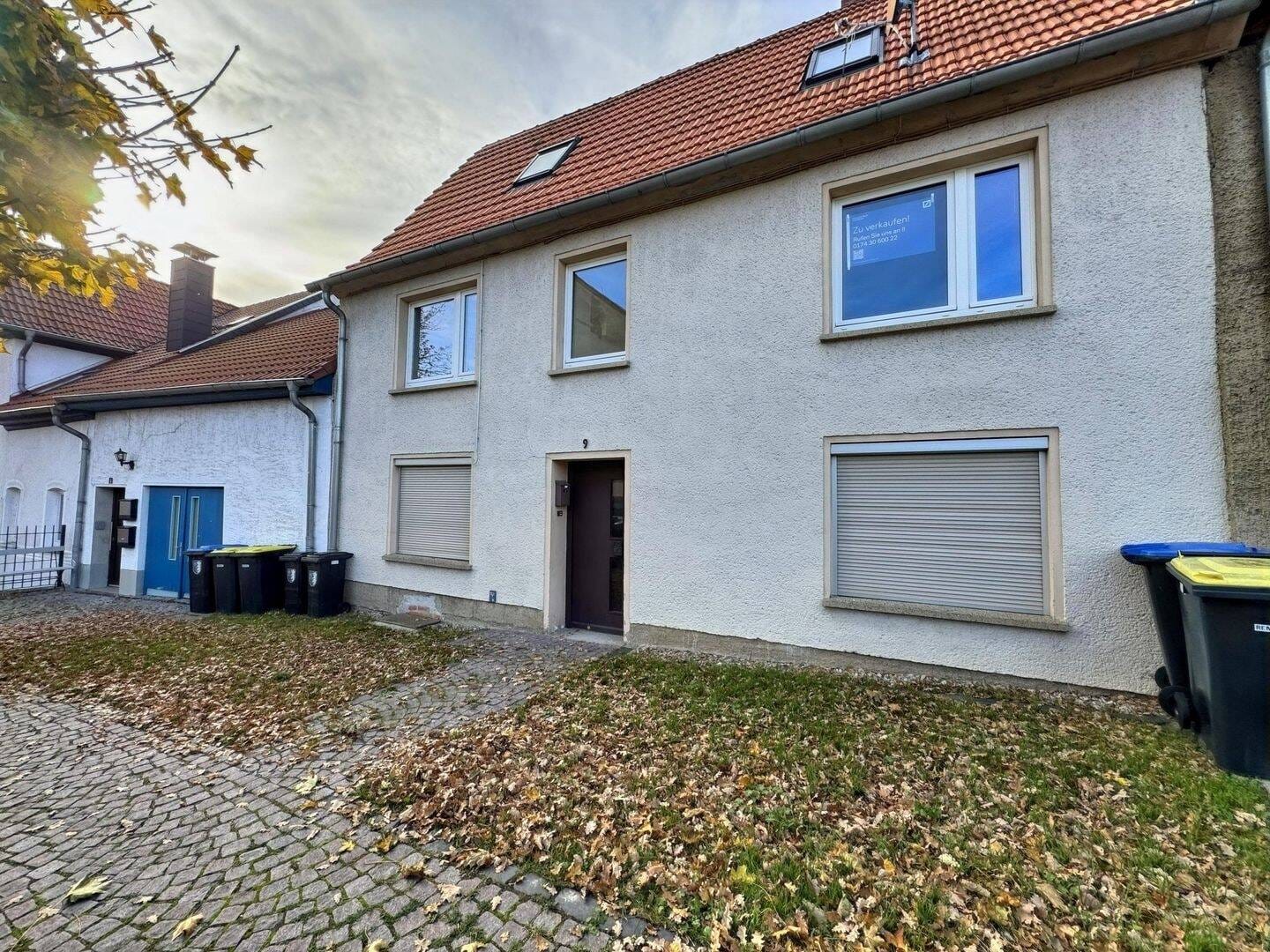 Immobilie in Am Ettersberg - Einfamilienhaus mit Charme und Potenzial in Buttstädt am Ettersberg - Bild 0