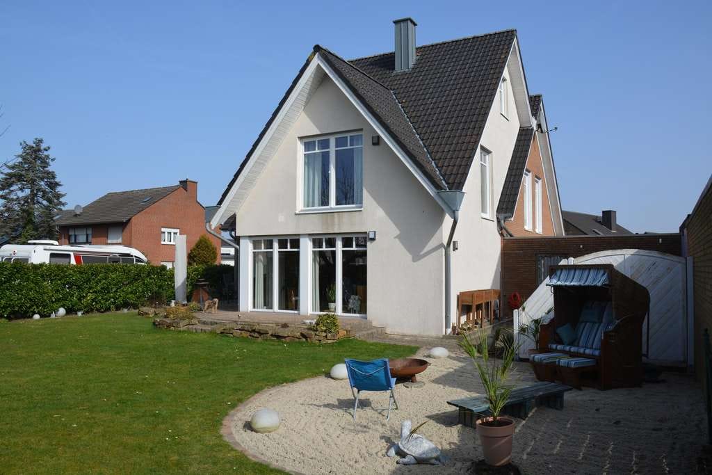 Immobilie in Nordwalde - Modernisiertes Familienhaus mit großem Süd-West-Garten, Photovoltaik und Wärmepumpe - Bild 3