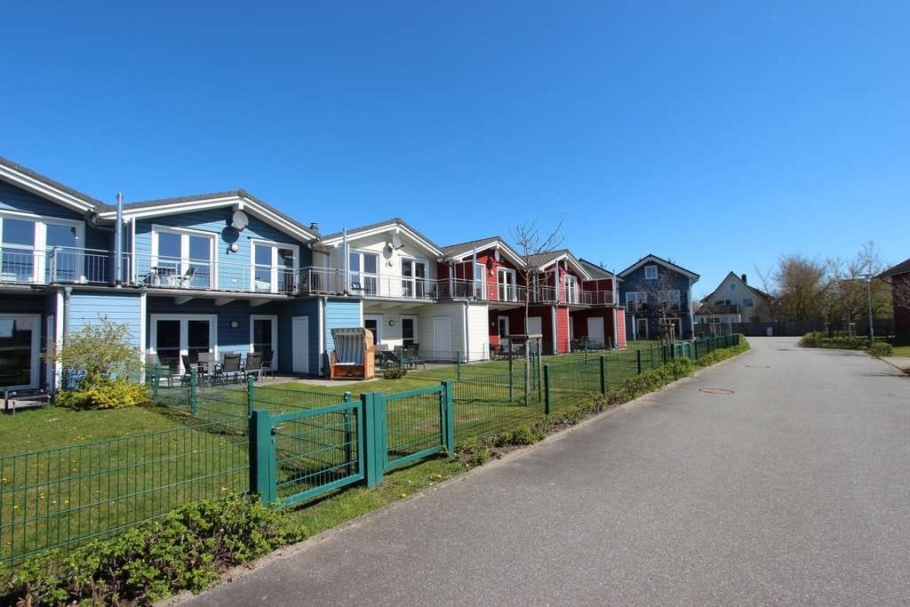 Immobilie in Dagebüll - Charmantes Ferienhaus/Reihenhausendscheibe in attraktiver Lage nahe des Nordseedeiches - Bild 2