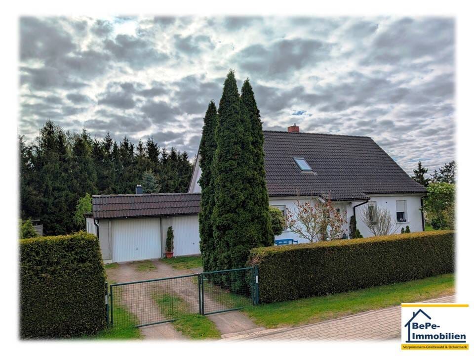Immobilie in Borken - BePe-Immobilien- Ruhig gelegen, mit viel Platz – Einfamilienhaus zu verkaufen - Bild 1