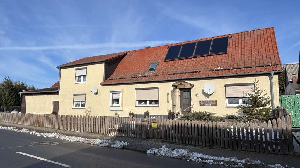 Immobilie in Harzgerode - Weitblick, Platz und viel Wohnkomfort - Bild 1