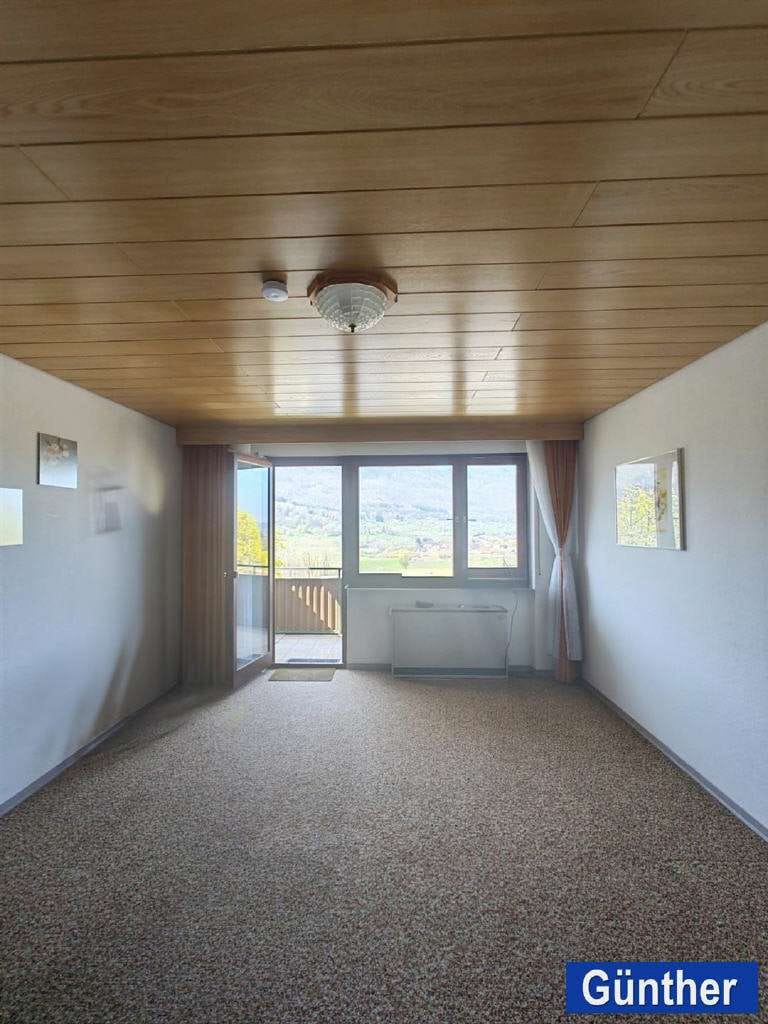 Immobilie in Bad Urach - Appartement mit Aussichtslage am Sonnenhang von Bad Urach  inkl. Garage - Bild 1