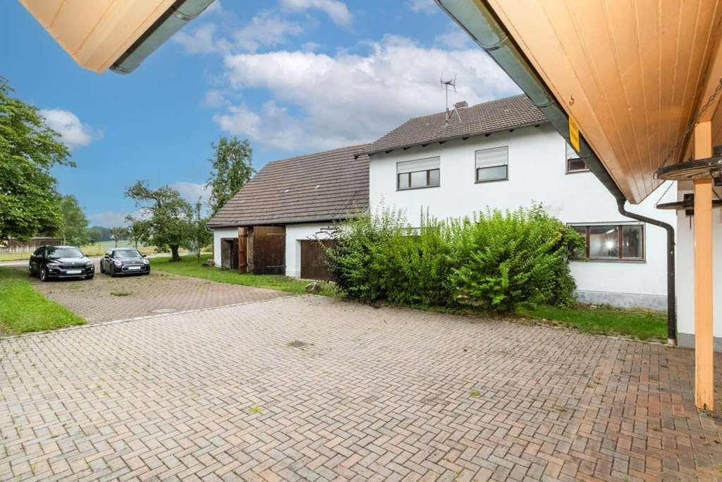 Immobilie in Hilgertshausen-Tandern - Traumhaftes Hofensemble mit Potenzial - zzgl. Bauplatz, Stadel, Grünland zur Pacht -  - Bild 2