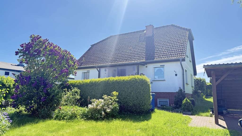 Immobilie in Sundhagen - Einfamilienhaus mit Wasserblick - Bild 2