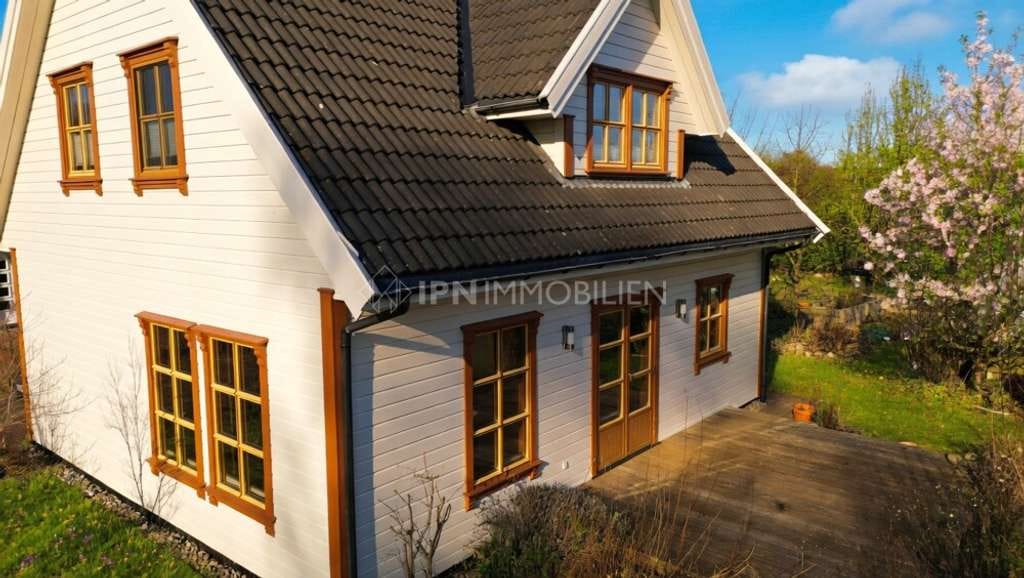 Immobilie in Broderstorf - Einfamilienhaus in idyllischer Umgebung - Bild 1