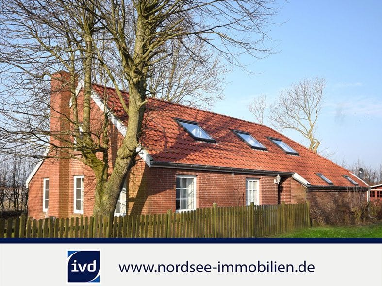 Immobilie in Norden - Landhaus mit freiem Blick zum Deich - Bild 0