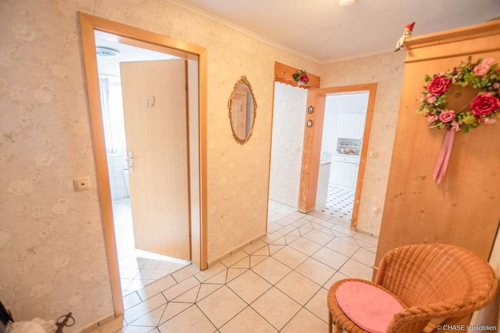 Immobilie in Hameln - Zentrales 7-Parteien-Mehrfamilienhaus in der Hamelner Innenstadt - Historisch & Rentabel vermieten! - Bild 3
