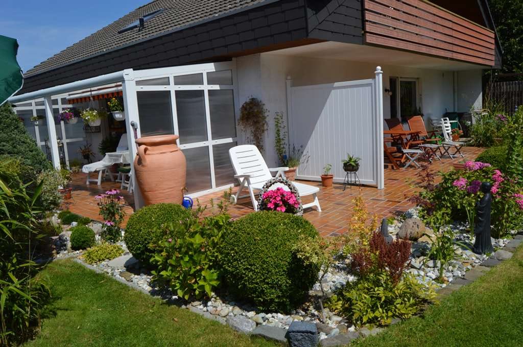 Immobilie in Werl - Einfamilienhaus (freistehend) mit Einliegerwohnung, Souterrainwohnbereich + Kellerräumlichkeiten - Bild 3