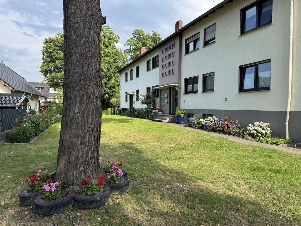 Immobilie in Hennef (Sieg) - Kapitalanlage oder Mehrgenerationen Wohnen in Top Lage - Bild 0