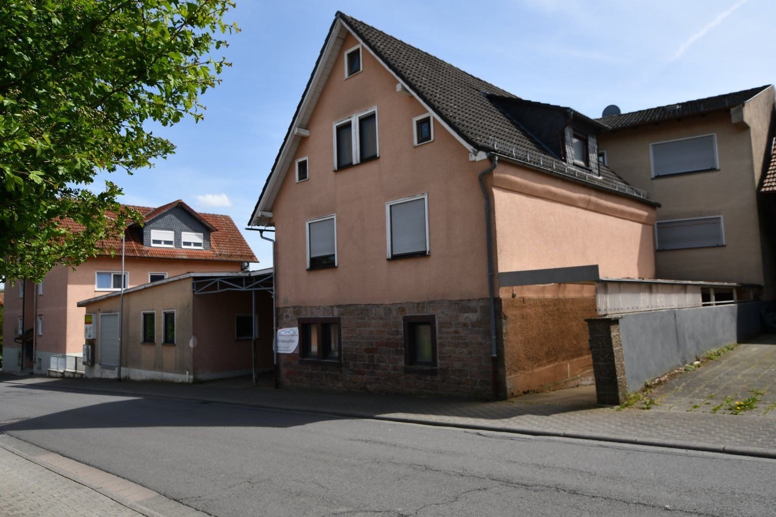 Immobilie in Michelstadt - Kapitalanleger und Eigennutzer aufgepasst! Wohnen und Gewerbe in Michelstadt/Vielbrunn - Bild 1