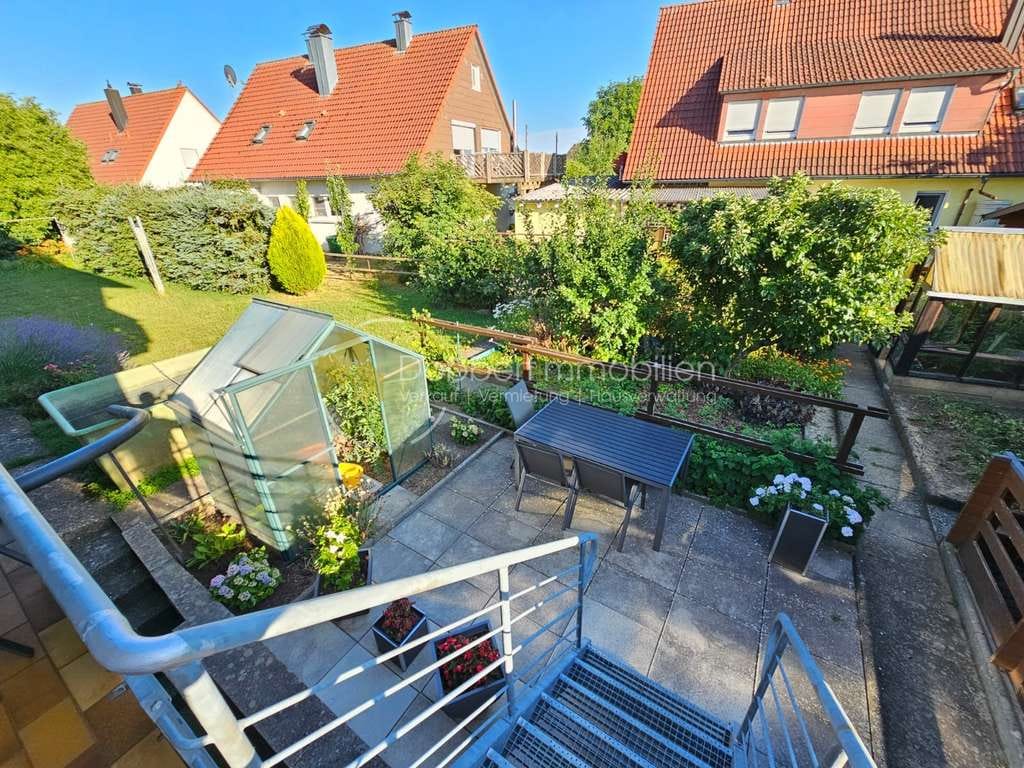 Immobilie in Rot am See - Ihr neues Zuhause mit Gartenidylle und Ausblick – in bester Lage von Rot am See! - Bild 2