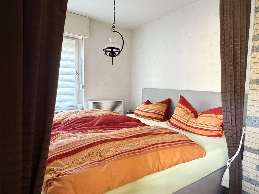 Immobilie in Spremberg - Charmanter Bungalow in idyllischer,  ruhiger Umgebung am Stausee - Bild 3