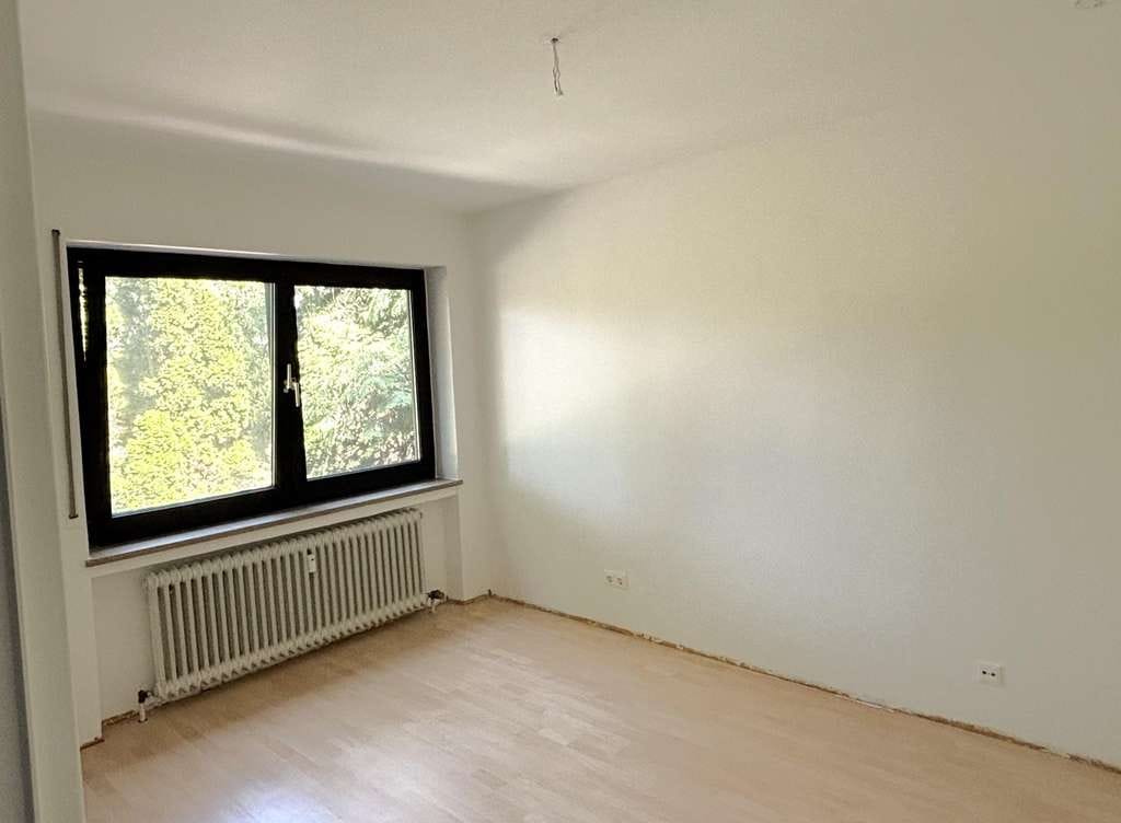 Immobilie in Maisach - Provisionsfrei - ruhige und gemütliche 2,5 Zimmer ETW mit großzügigem Ostbalkon mit Blick ins Grüne - Bild 3